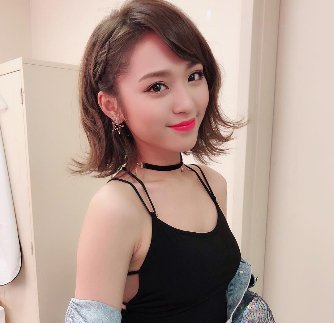 29岁香港知名童星自曝仍未献出荧屏初吻:想找一个年长男士|林颖彤