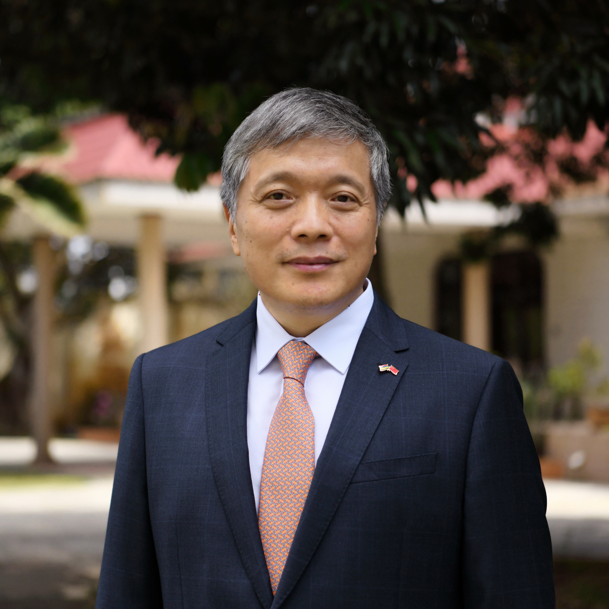 【大国外交】中俄两国驻毛里求斯大使为何要联合撰文——专访中国驻毛里求斯大使朱立英休闲区蓝鸢梦想 - Www.slyday.coM