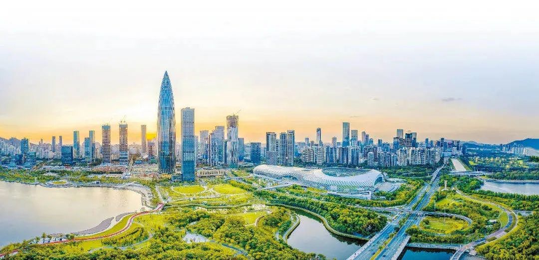 深圳企业界热议中央经济工作会议休闲区蓝鸢梦想 - Www.slyday.coM