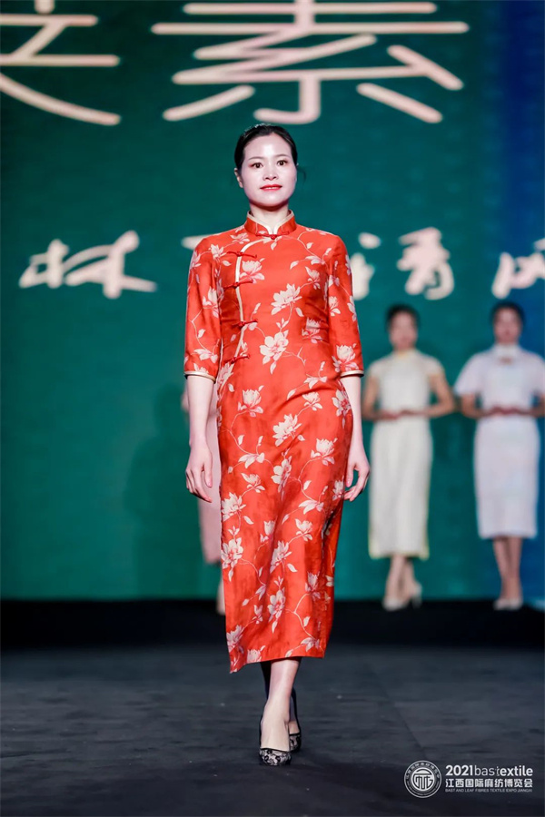 尽显别具风韵的东方魅力——莱素旗袍 fenyi show2021|旗袍|风韵|款式