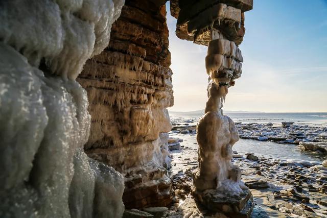 辽宁瓦房店排石网红景观“桌子腿”被发现已倒塌休闲区蓝鸢梦想 - Www.slyday.coM