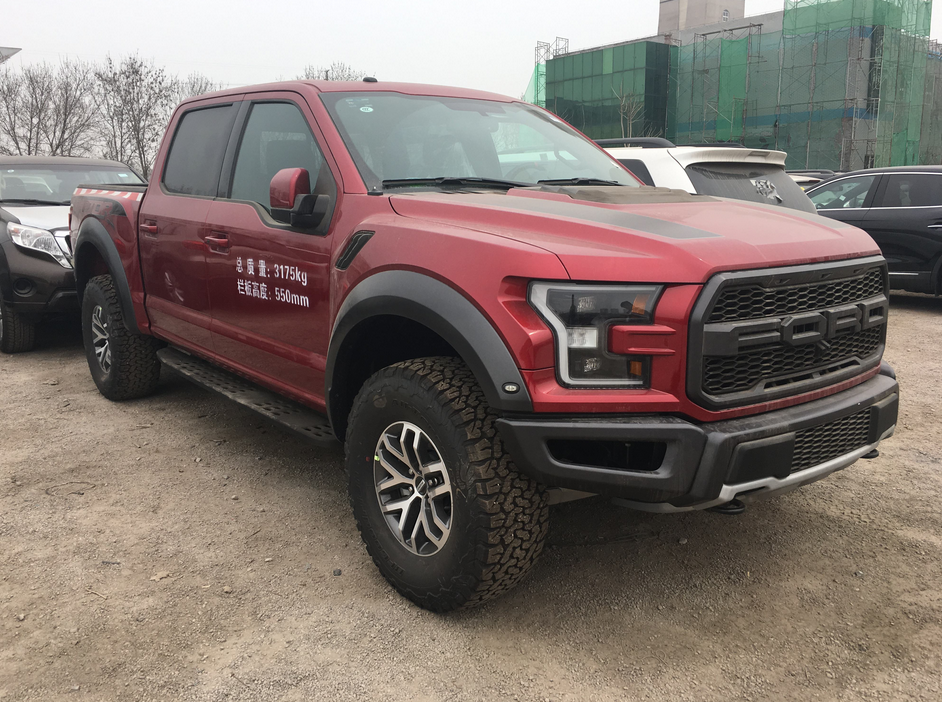 冒死偷拍特斯拉防弹皮卡网友量产车太tm丑了