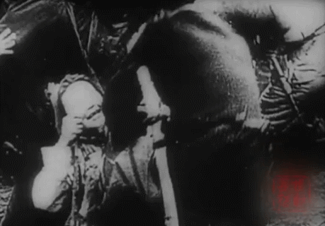 香港小学播南京大屠杀史实吓哭学生遭投诉，教育局回应休闲区蓝鸢梦想 - Www.slyday.coM