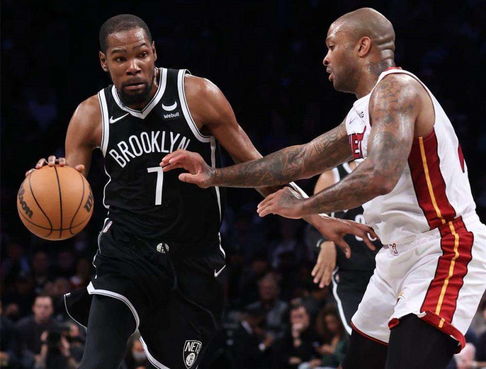 返老还童!36岁老将三分44.7%仍是顶级3D,篮网和雄鹿后悔了吗?休闲区蓝鸢梦想 - Www.slyday.coM 返老还童!36岁老将三分44.7%仍是顶级3D,篮网和雄鹿后悔了吗?休闲区蓝鸢梦想 - Www.slyday.coM