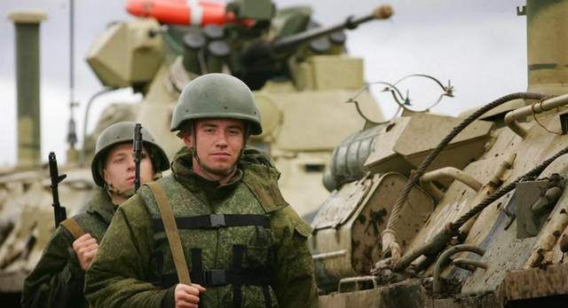 乌克兰能抵挡俄军多久?俄方专家:俄军若全力以赴,最多半个小时休闲区蓝鸢梦想 - Www.slyday.coM 乌克兰能抵挡俄军多久?俄方专家:俄军若全力以赴,最多半个小时休闲区蓝鸢梦想 - Www.slyday.coM