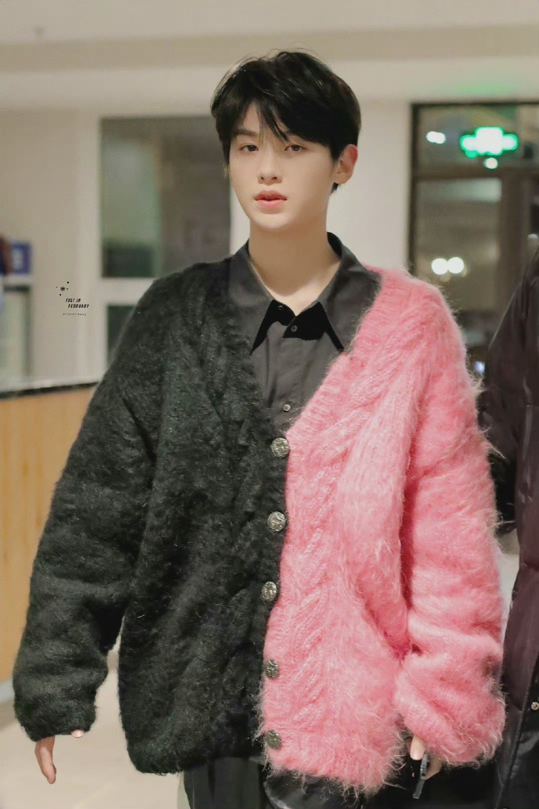 黄明昊_新浪新闻