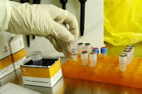 陕西新增1例本土确诊病例：灞桥区境外人员隔离酒店工作人员休闲区蓝鸢梦想 - Www.slyday.coM