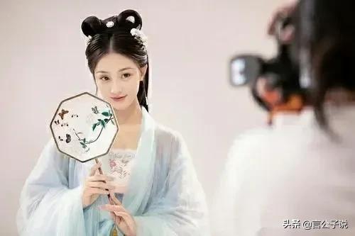 七位“惊鸿一瞥”的90后小花，个个有颜值有演技，却还是十八线休闲区蓝鸢梦想 - Www.slyday.coM