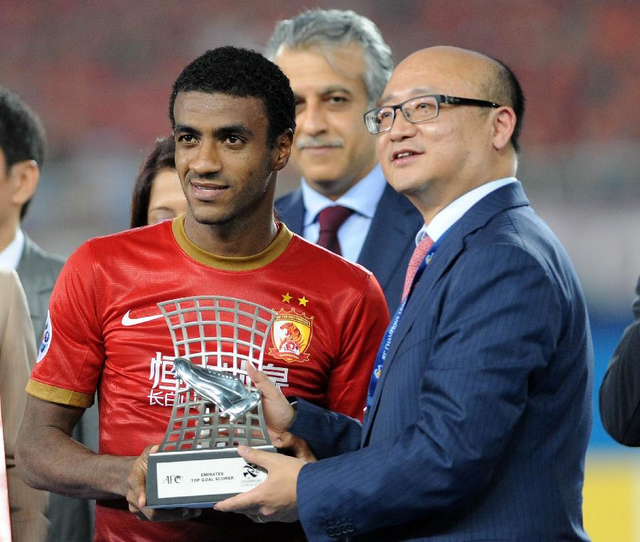 再见穆里奇也解约正式告别中超因与家人分别8月我想他们