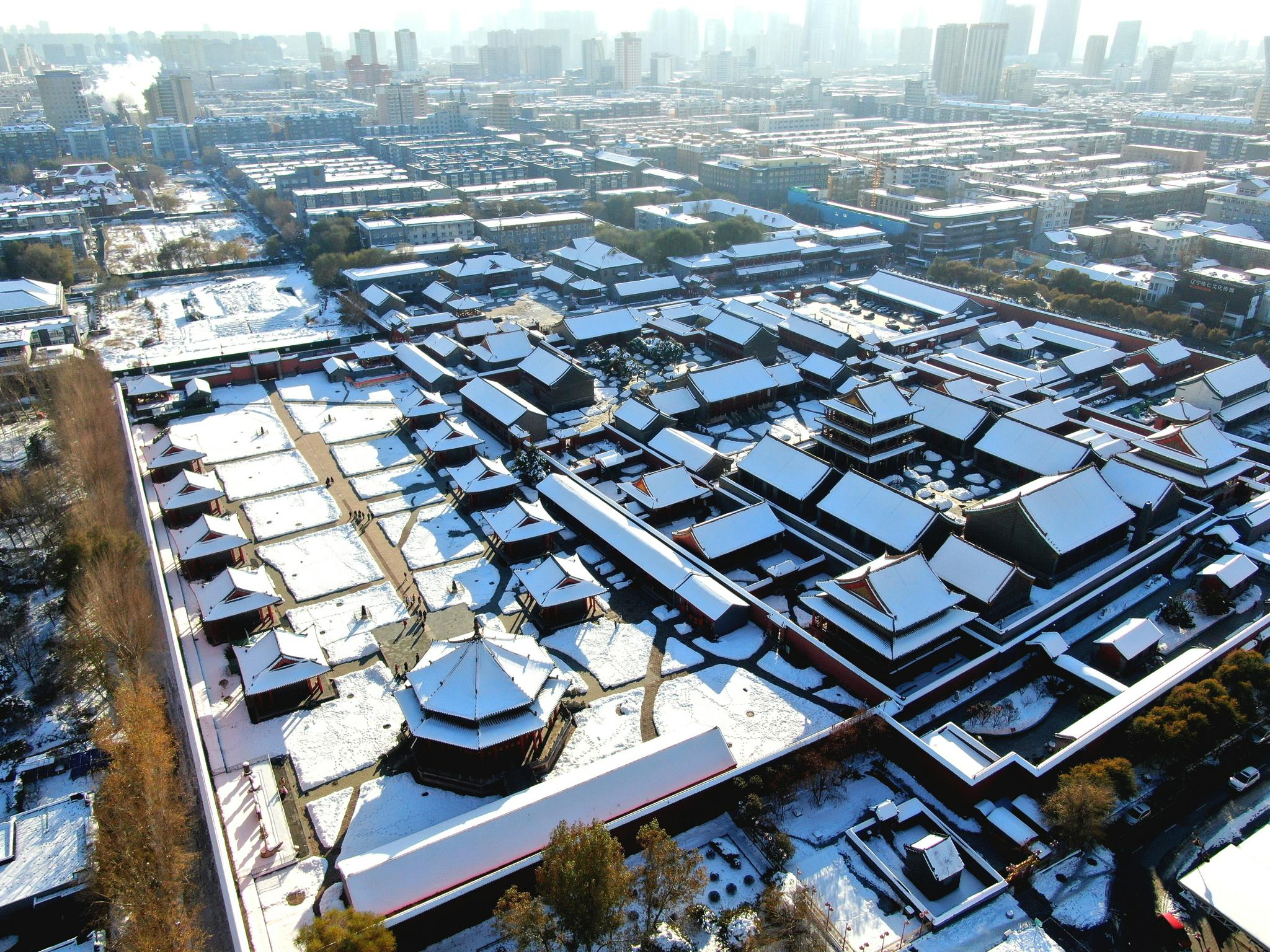 辽宁联合融媒体中心航拍辽宁航拍雪后的沈阳故宫