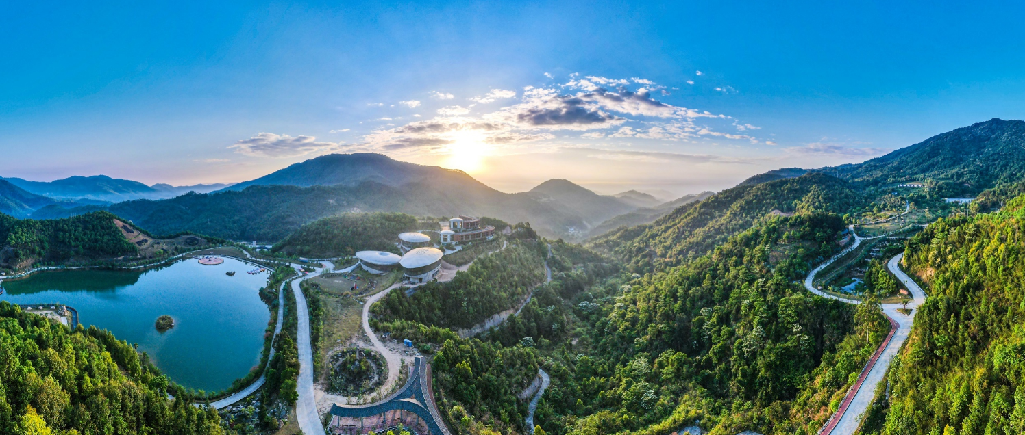 瑞山:祥瑞满山人不老