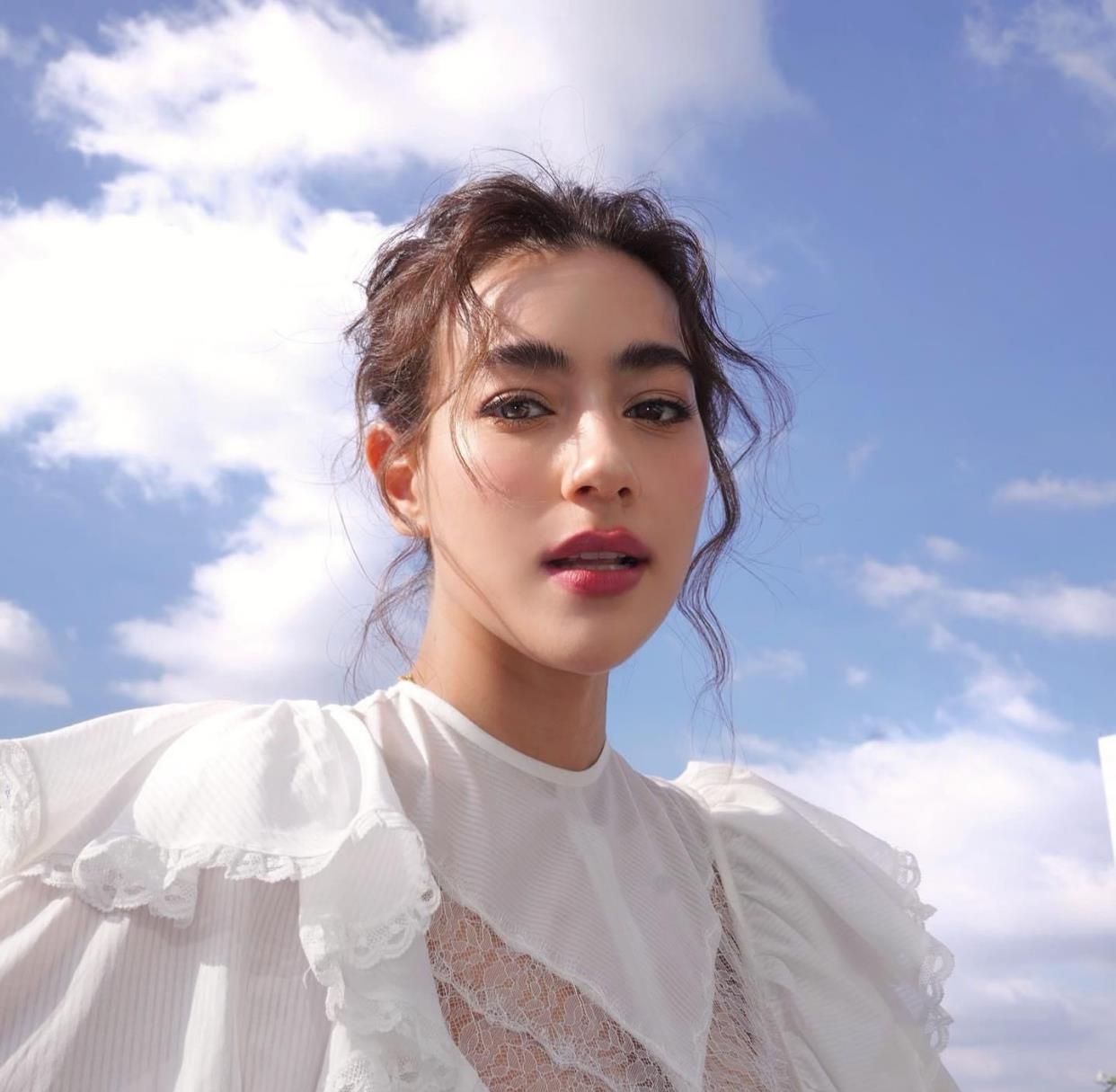 泰星mark承认为女友kim准备求婚惊喜希望拥有一个完美的婚礼