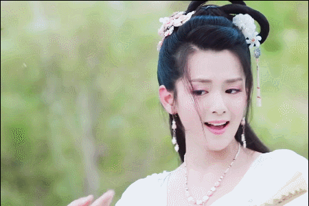 七位“惊鸿一瞥”的90后小花，个个有颜值有演技，却还是十八线休闲区蓝鸢梦想 - Www.slyday.coM