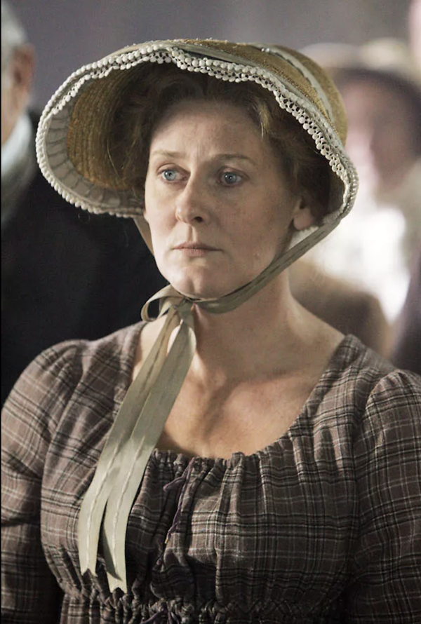 itv版《呼啸山庄》(2009)里的奈莉·狄恩