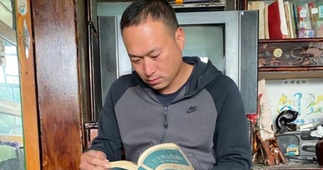 张同学拒绝五百万一年的运营权，称自己要像丁真一样休闲区蓝鸢梦想 - Www.slyday.coM