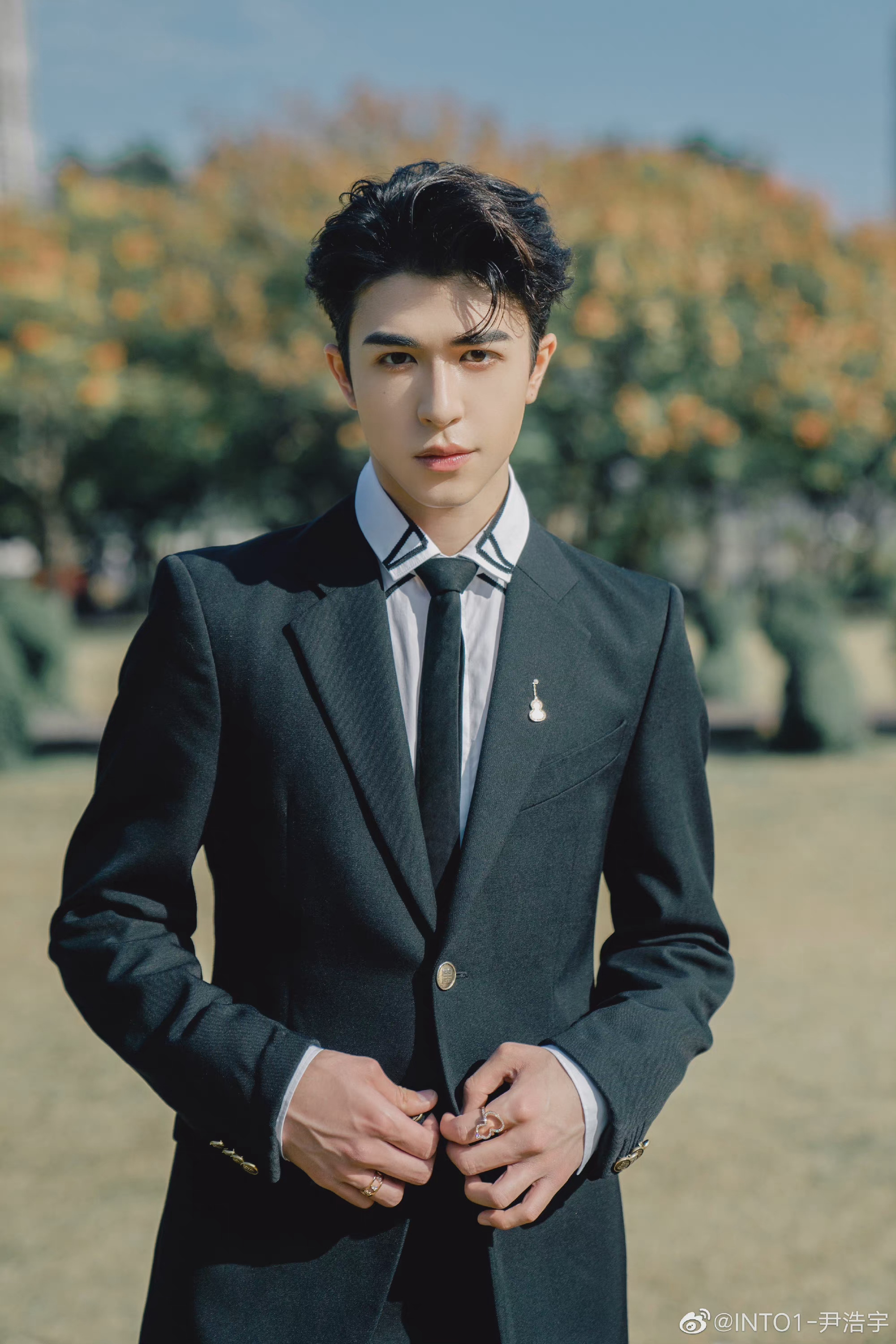 被尹浩宇射击稳得秀到了只是帅气而且状态都好稳