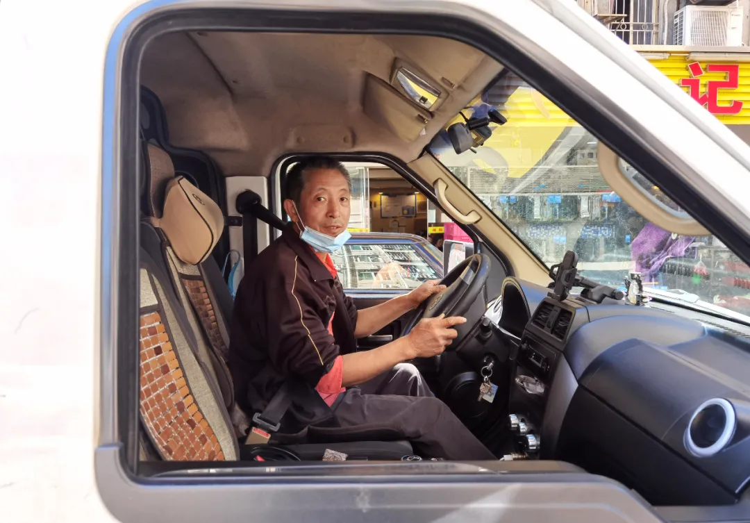 华强北的货拉拉司机们