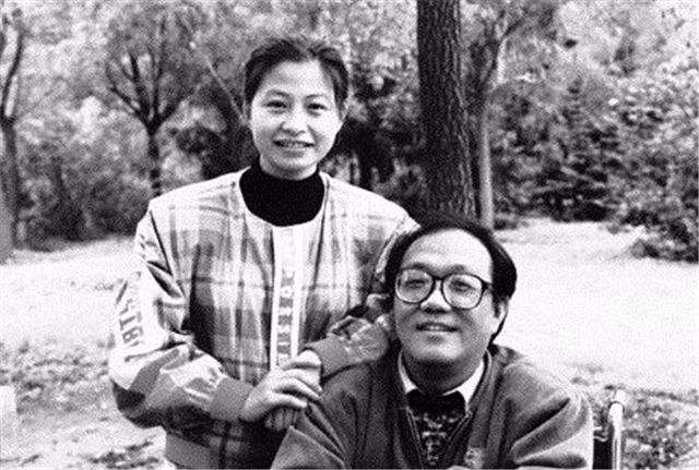 史铁生的最后时刻为捐献器官憋得满脸通红硬撑到医生赶来