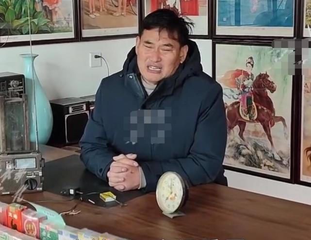 陈亚男官宣做公益后,大衣哥否认为儿子征婚,被人误解很委屈休闲区蓝鸢梦想 - Www.slyday.coM 陈亚男官宣做公益后,大衣哥否认为儿子征婚,被人误解很委屈休闲区蓝鸢梦想 - Www.slyday.coM