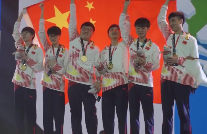 我回来了！永远的神Uzi官宣复出，BLG新阵容亮相了休闲区蓝鸢梦想 - Www.slyday.coM