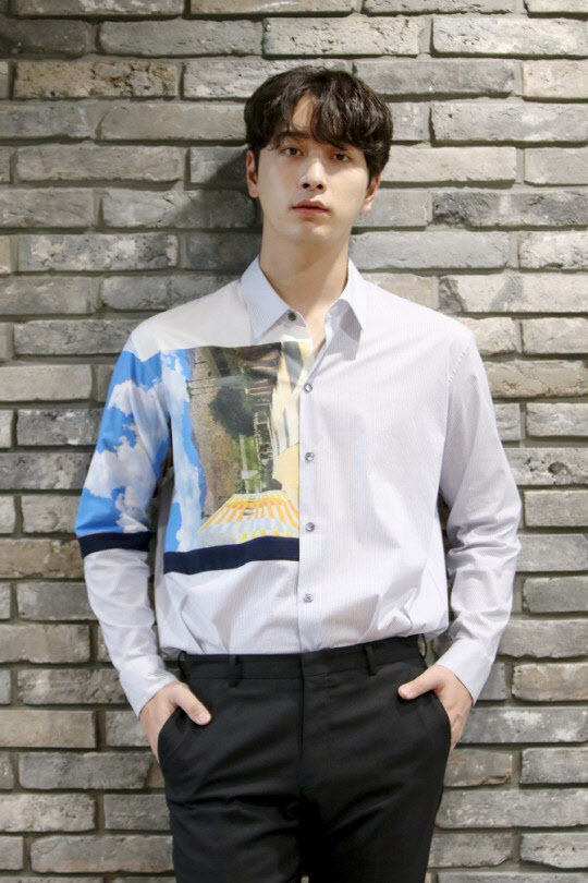 2pm灿盛15日ins更新,"想在年初结婚"……|黄灿盛_新浪新闻