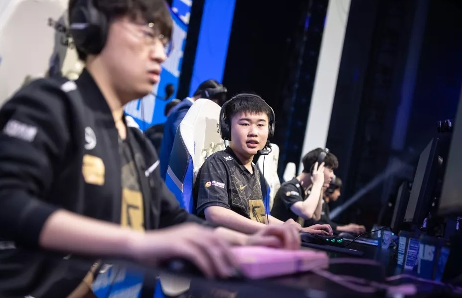 剑指S12!RNG官宣:Bin正式加盟休闲区蓝鸢梦想 - Www.slyday.coM 剑指S12!RNG官宣:Bin正式加盟休闲区蓝鸢梦想 - Www.slyday.coM