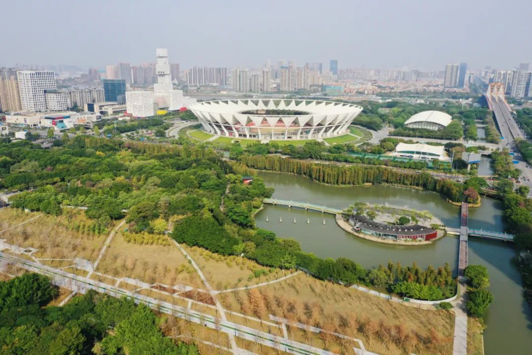 佛山新城这个公园再添一抹"深绿"_新浪新闻