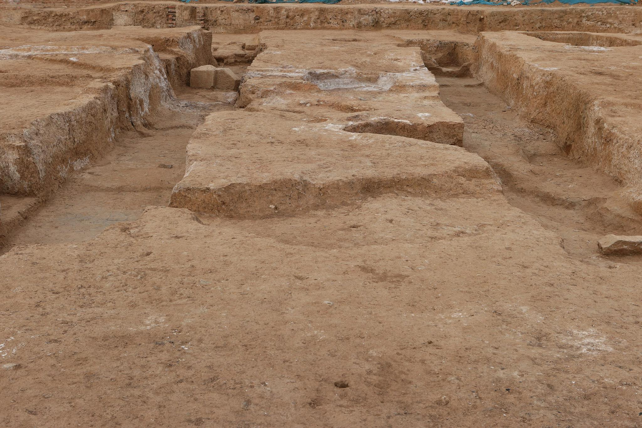 隋唐洛阳宫城玄武门遗址城门墩台&nbsp; 新华社 takefoto 供图