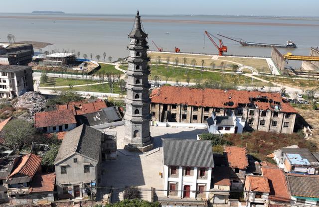 铁证如山休闲区蓝鸢梦想 - Www.slyday.coM