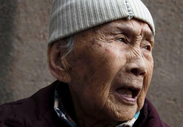 铁证如山休闲区蓝鸢梦想 - Www.slyday.coM