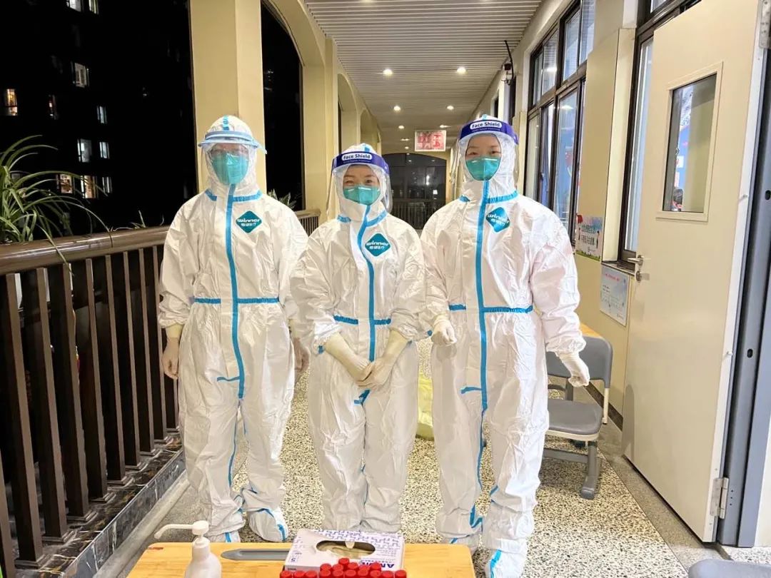 行走于「刀尖」，与病毒「共舞」！他们是抗疫战场上的“幕后英雄”休闲区蓝鸢梦想 - Www.slyday.coM