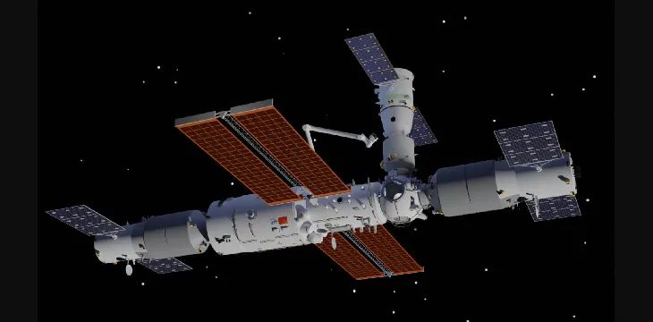 美国人捕捉到非凡太空照，为何中国空间站放大万倍还是模糊的？休闲区蓝鸢梦想 - Www.slyday.coM