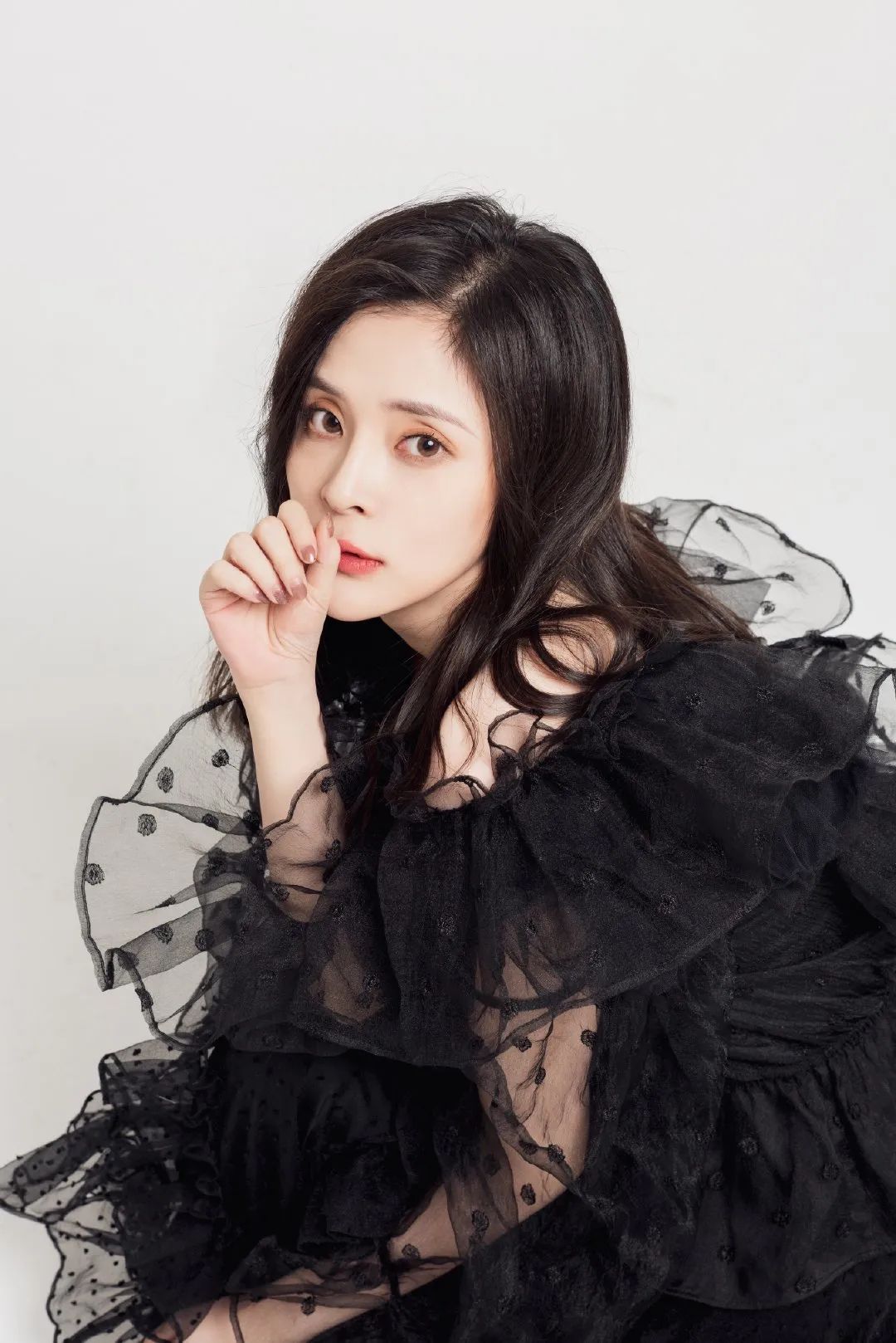 还记得陈情令中的王灵娇吗她原来是小何以玫啊