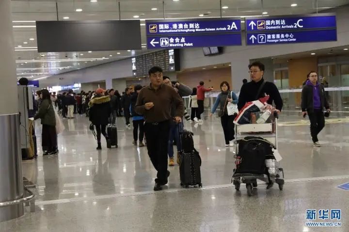 今早，上海公布奥密克戎感染者入境后轨迹休闲区蓝鸢梦想 - Www.slyday.coM