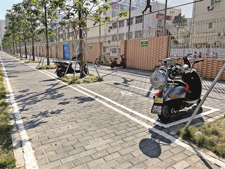 公明预计新增约20000个非机动车位宝安日报 2021-12-15 06:52:13