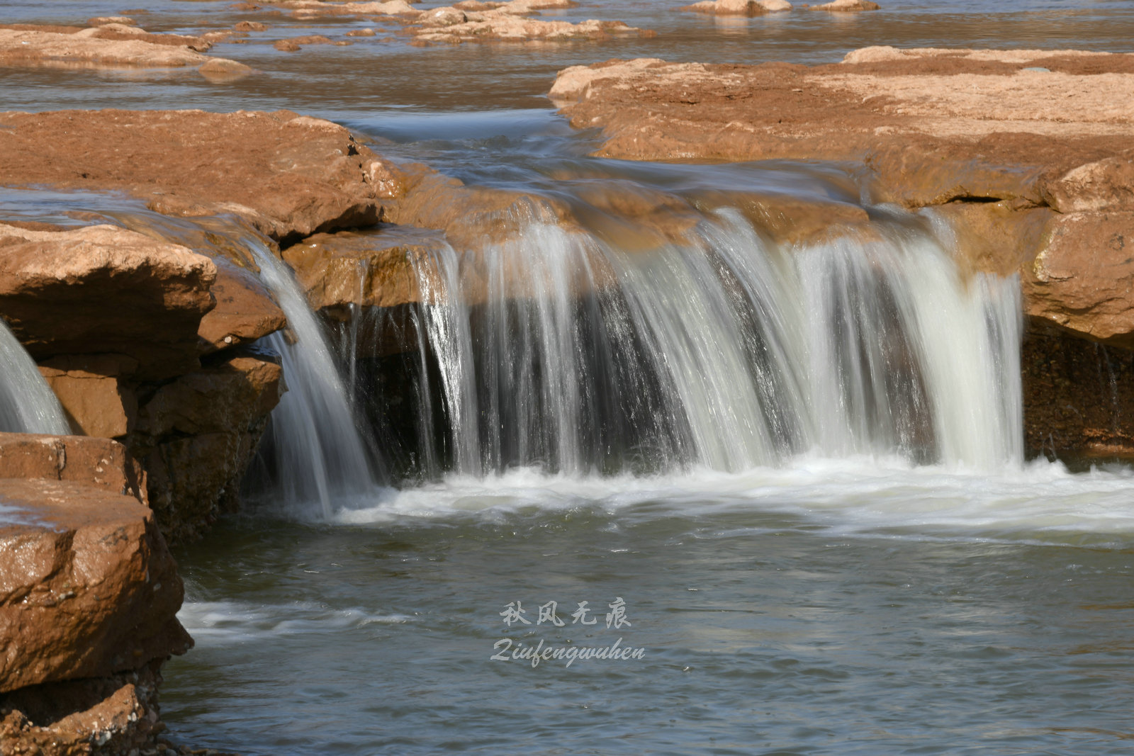 丹色流瀑碧水鸥影冬日宝鸡石羊庙千河小壶口的靓丽风光