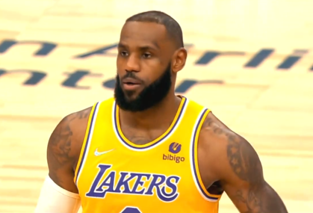 湖人热血一战,加时最后0.9秒,奇兵三分绝杀,全队狂欢如夺冠休闲区蓝鸢梦想 - Www.slyday.coM 湖人热血一战,加时最后0.9秒,奇兵三分绝杀,全队狂欢如夺冠休闲区蓝鸢梦想 - Www.slyday.coM