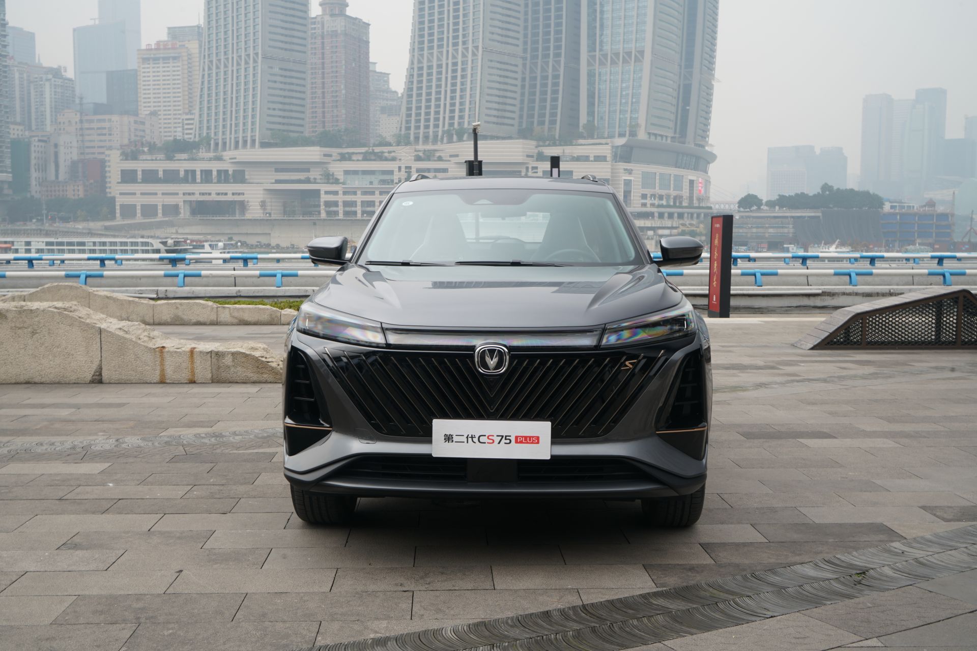 明年1月开启预售 长安第二代CS75 PLUS正式亮相