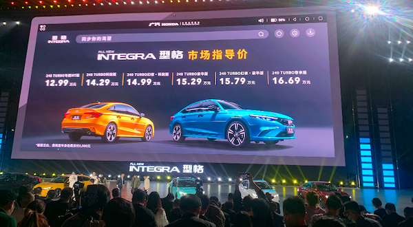 本田型格今日上市！专属手动挡定价12.99万元！“手动党”的春天来了！