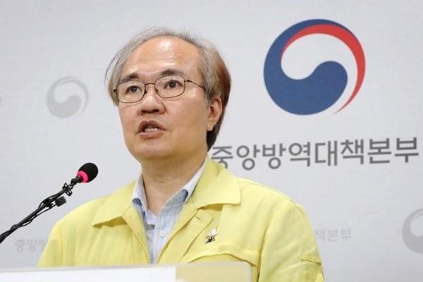 韩国学英国抗疫措施，与新冠病毒共存，结果现在后悔都来不及了休闲区蓝鸢梦想 - Www.slyday.coM