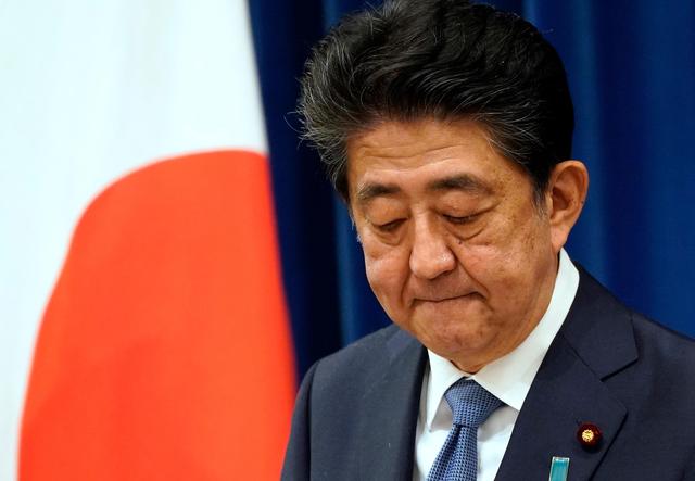 ▲2020年8月28日午後、日本の安倍晋三首相が首相官邸で記者会見を行い、健康上の理由で首相の辞任を公式に発表した。写真/新華通信社発行