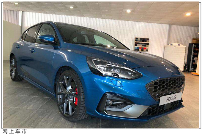 明年换四缸您买吗福特全新福克斯运动版实拍这可比思域好看