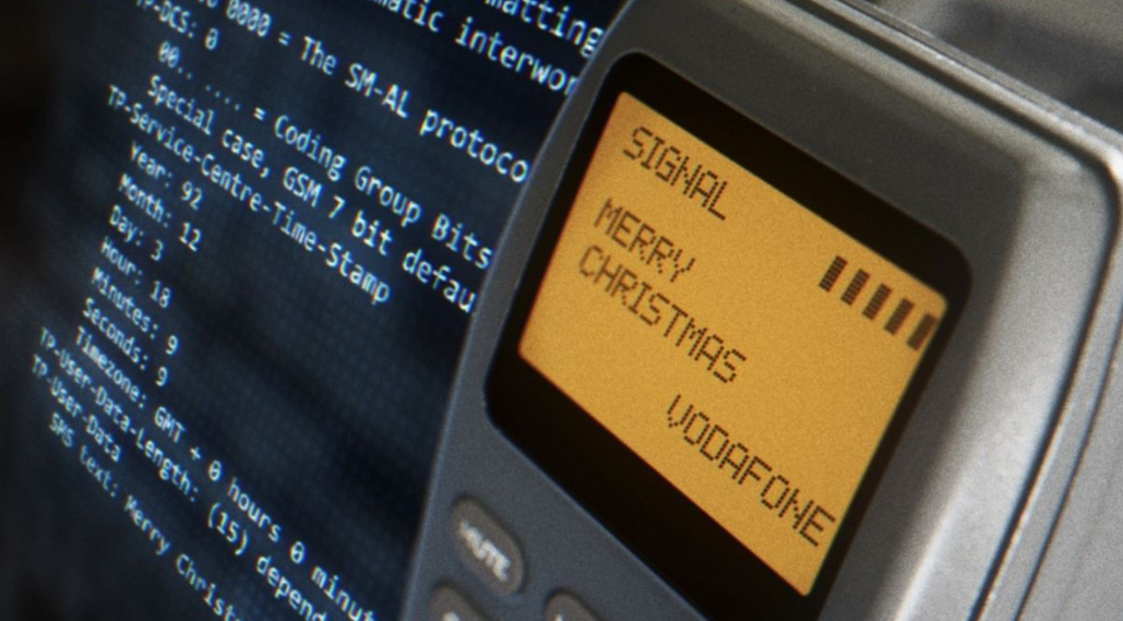 世界上第一条短信将被拍卖，15个字符，17万英镑休闲区蓝鸢梦想 - Www.slyday.coM