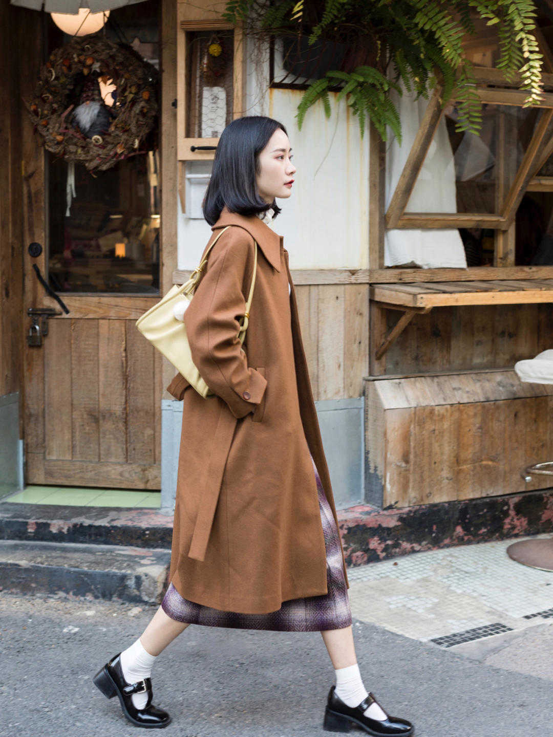 大地色大衣才是冬季的王者单品成熟稳重又百搭谁穿谁美