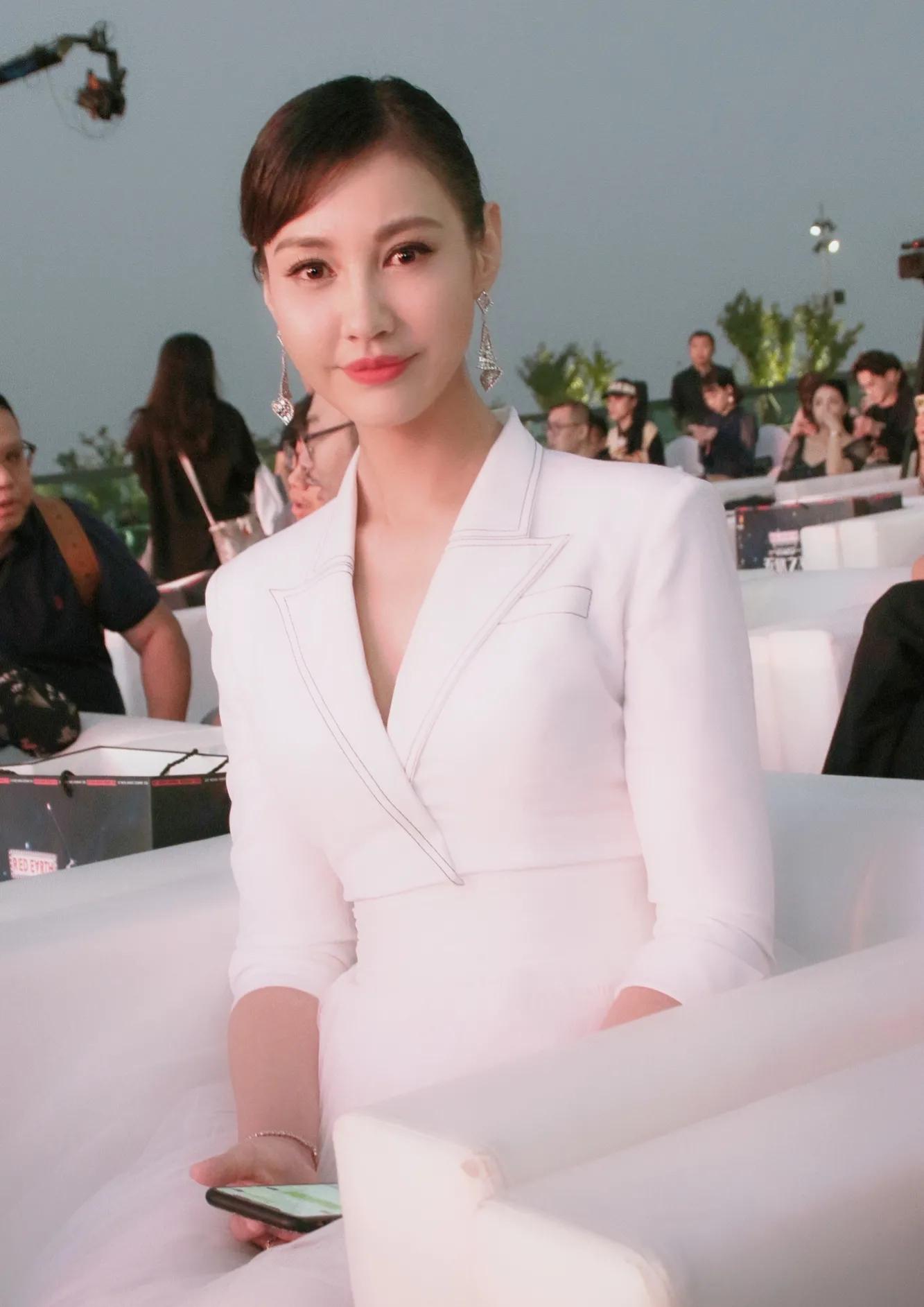 杨雪15年后再度扮演江玉燕不仅没有翻车还美过当年