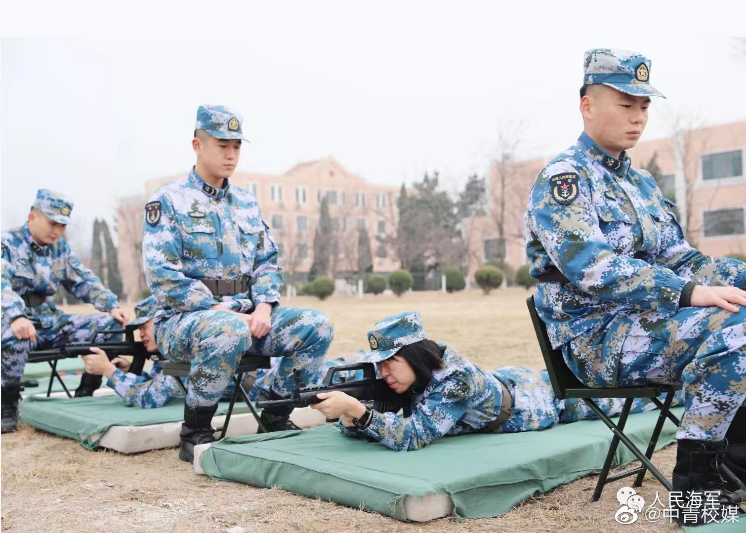 神仙约定！她从清华到海军他从海军考上清华休闲区蓝鸢梦想 - Www.slyday.coM