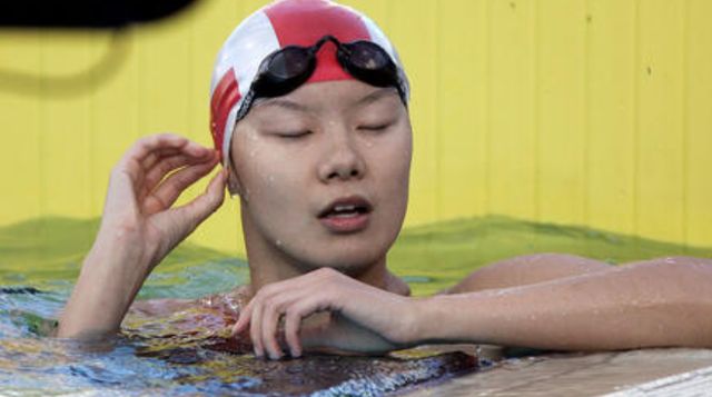 莫科:爱妻去世一夜白头,再婚娶亚洲蝶后,两人一同照顾前妻父母休闲区蓝鸢梦想 - Www.slyday.coM 莫科:爱妻去世一夜白头,再婚娶亚洲蝶后,两人一同照顾前妻父母休闲区蓝鸢梦想 - Www.slyday.coM