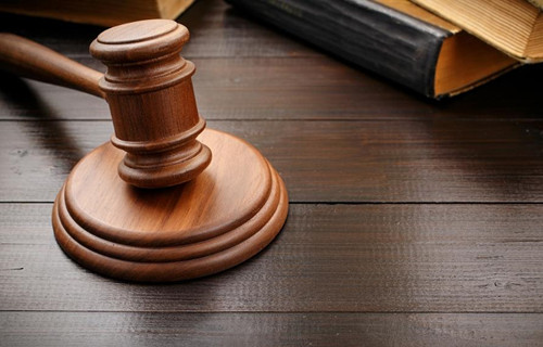 男子回收旧空调时失足坠亡，家属向雇主索赔200万，上海法院判了休闲区蓝鸢梦想 - Www.slyday.coM