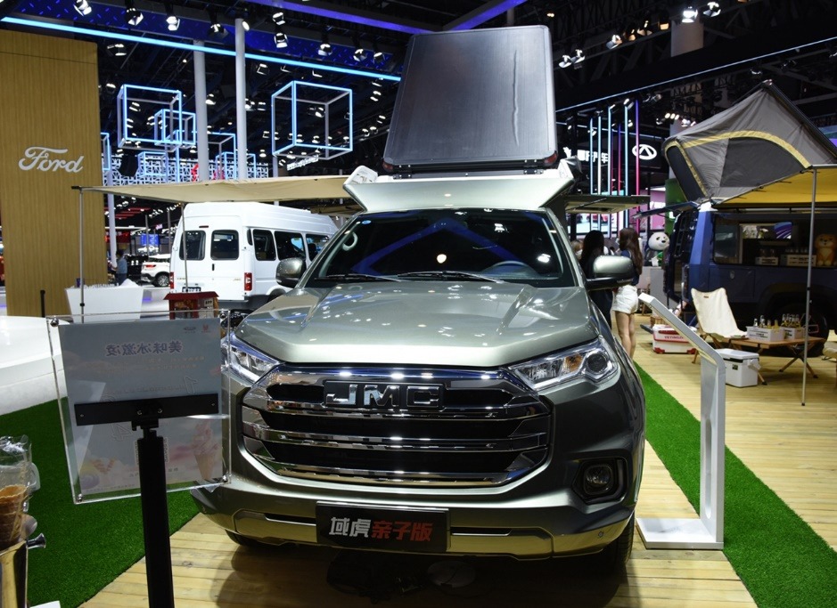 配20t柴油发动机内置拓展床江铃域虎7亲子版亮相
