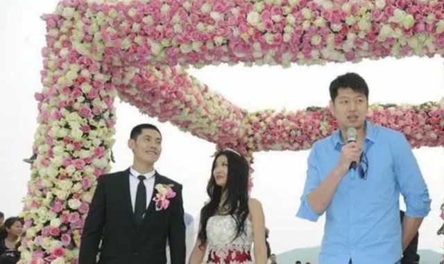 莫科:爱妻去世一夜白头,再婚娶亚洲蝶后,两人一同照顾前妻父母休闲区蓝鸢梦想 - Www.slyday.coM 莫科:爱妻去世一夜白头,再婚娶亚洲蝶后,两人一同照顾前妻父母休闲区蓝鸢梦想 - Www.slyday.coM